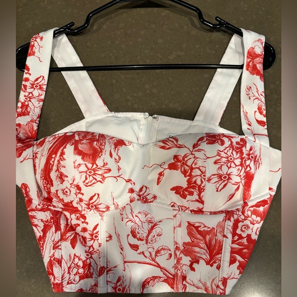 Fashion Nova Tops - Fashion Nova Red and White Sleeveless Bustier Crop Top